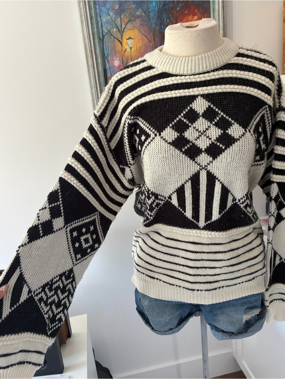 Vintage black and White sweater medium - Picture 2 of 6